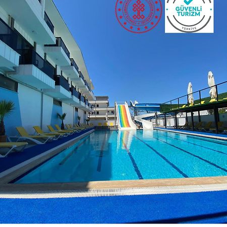 Atas Aqua Otel Avsa อาฟซา อดาซิ ภายนอก รูปภาพ